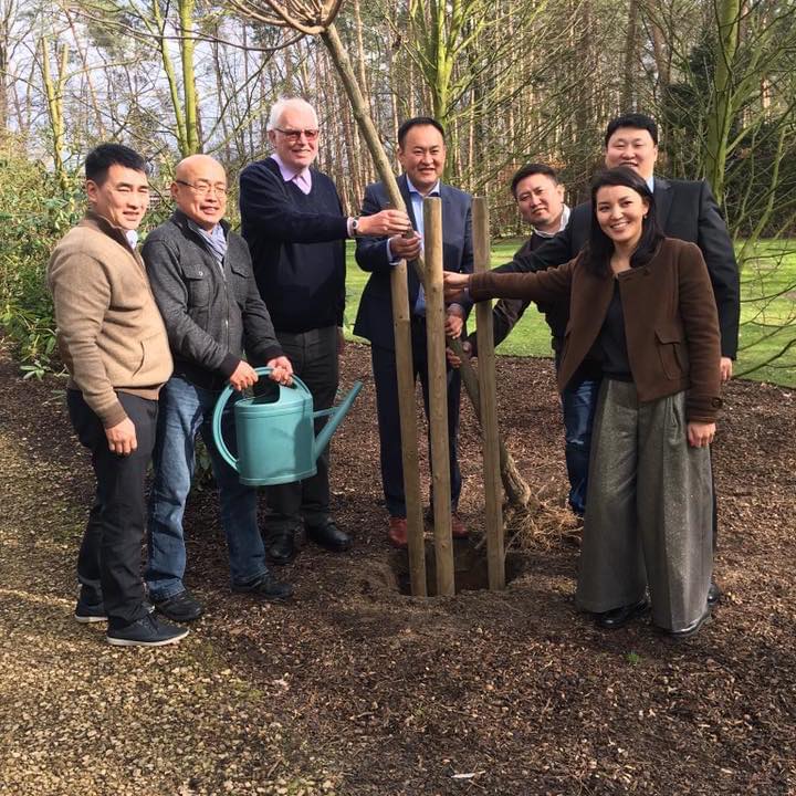 Mr. Etienne Kaesteker with the Mongolian friends and partners.